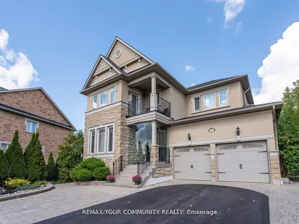 35 Vandervoort Dr, Richmond Hill, ON L4E 0C7