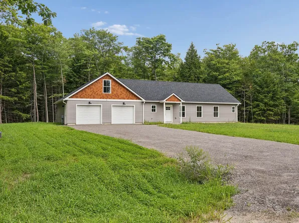 81 McGrath Pond Loop Road, Belgrade, ME 04917