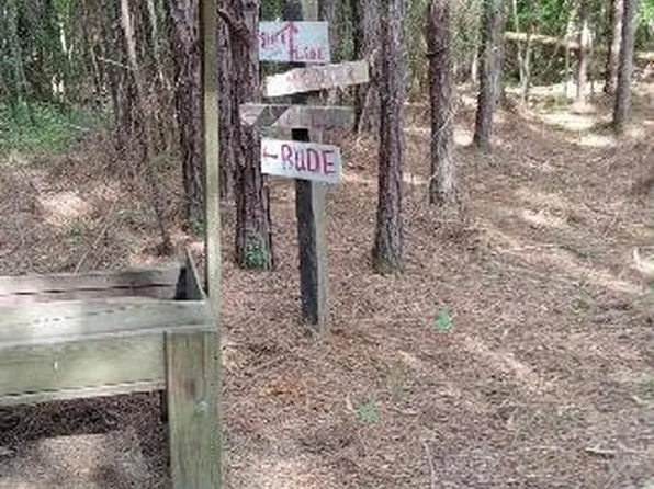 Middleton Cemetery Rd, Meadville, MS 39653