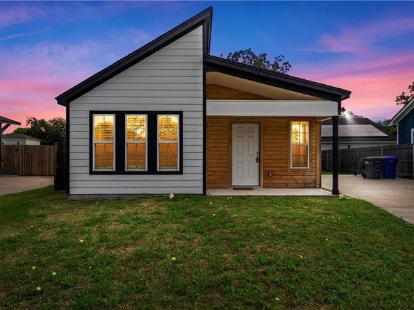 2320 S 12th St, Waco, TX 76706