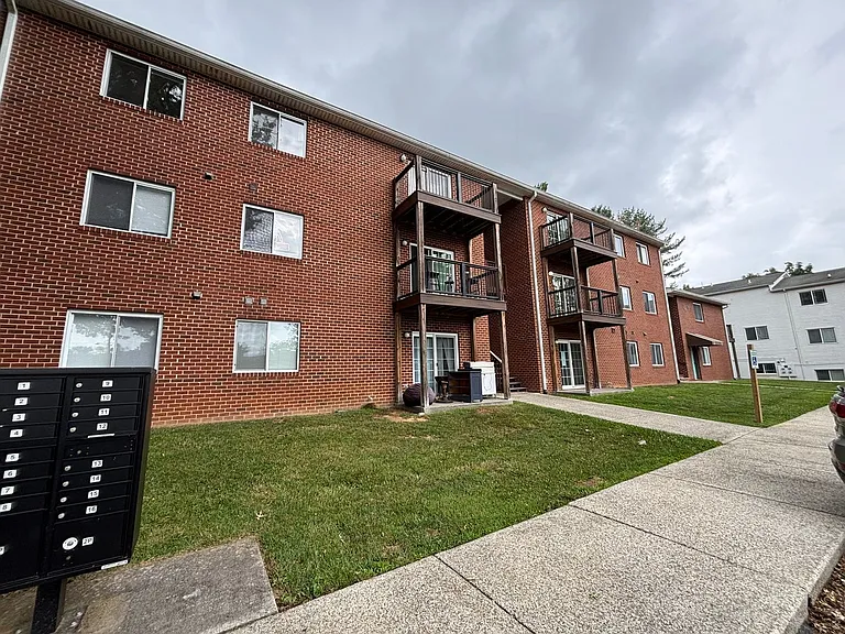 927AB - 410 Houston St. - DM — Photo 26