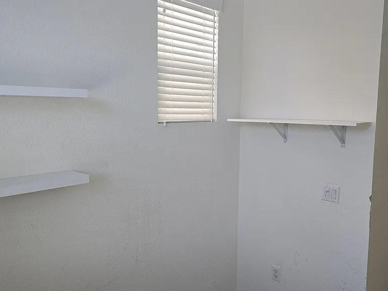 38529 Rosegate Pl — Photo 31