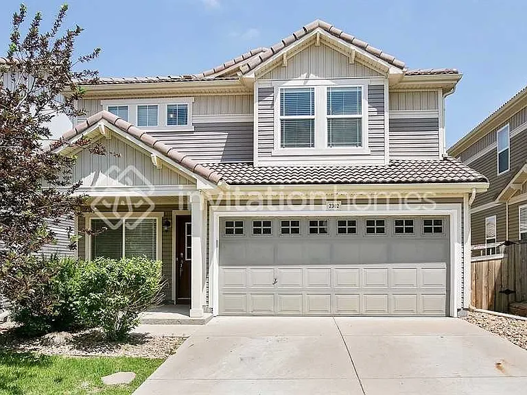 2302 Quartz St — Photo 1