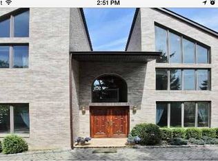 136 Fort Hill Rd, Scarsdale, NY 10583