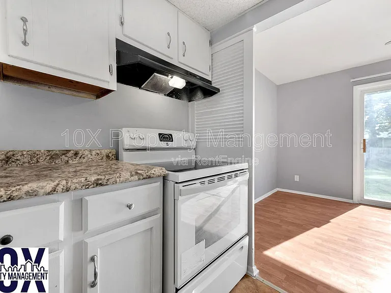 3071 Rotunda Ct S — Photo 10
