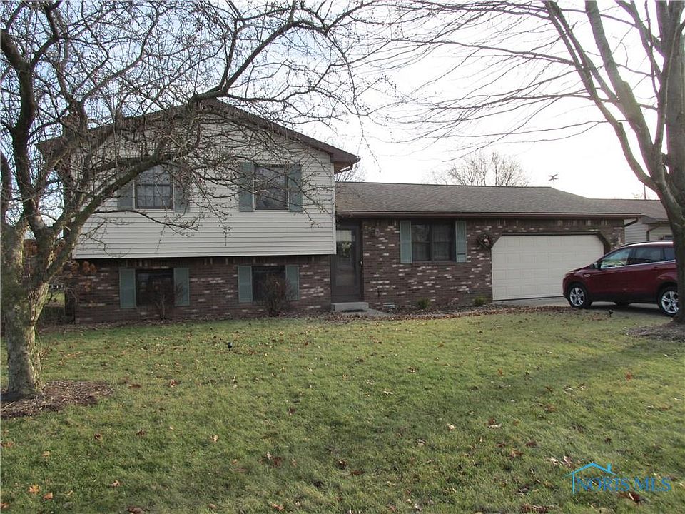 1st image of 75 Vincennes Dr