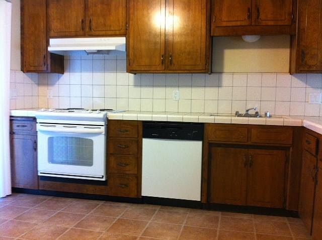 2nd image of 3901 S Shady Ct