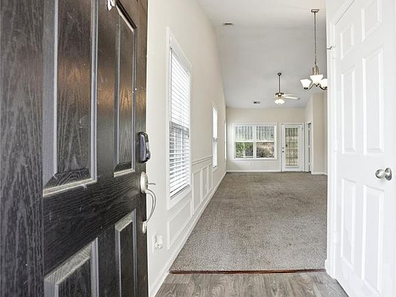 3rd image of 2555 Flat Shoals Rd APT 401