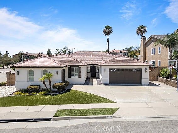 1st image of 5876 Greyville Pl