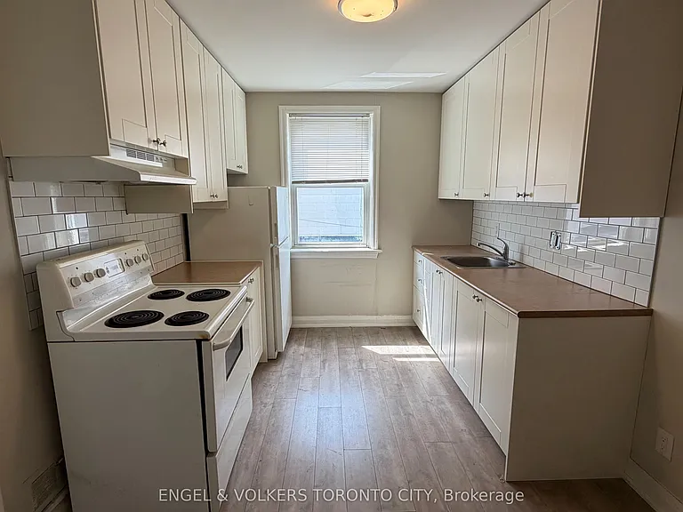 15191 Yonge St #2 — Photo 8