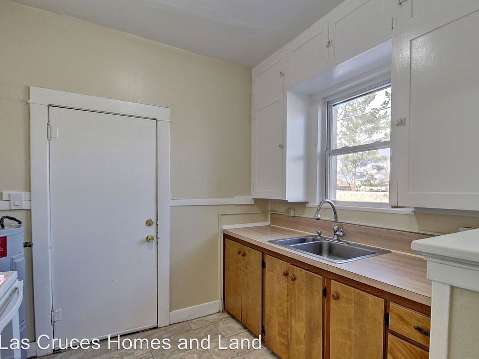 1st image of 322 W Mountain Ave