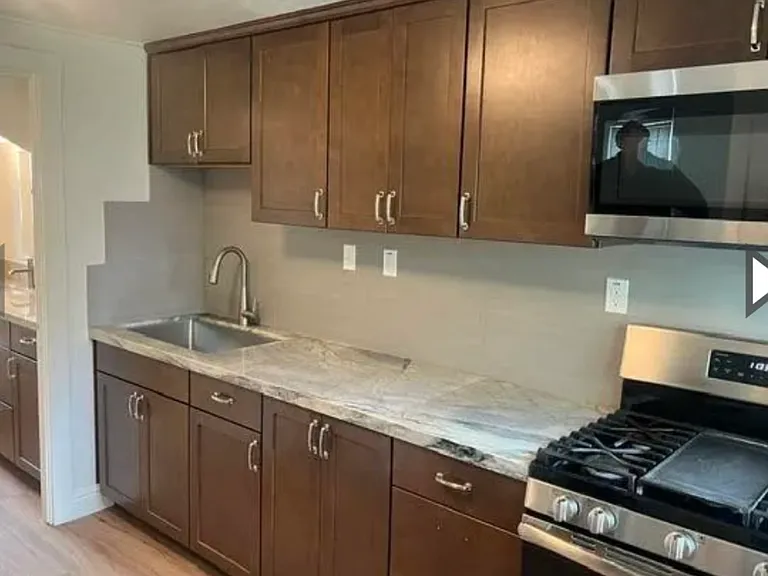 663 La Rue Ave #A — Photo 1