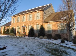 850 Sawgrass Ln, Mechanicsburg, PA 17050