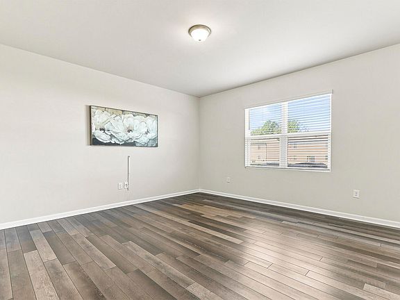 3rd image of 1521 Arapahoe Ridge Dr