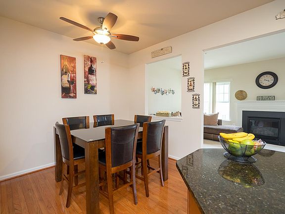 Dining Area/Kitchen