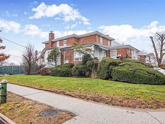 2nd image of 506 Shore Blvd