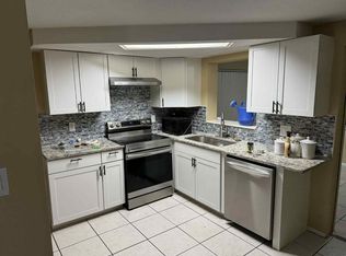 3628 Oxford Dr, Holiday, FL 34691