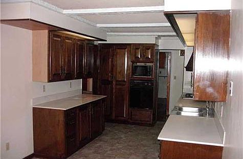 3rd image of 8198 Sheridan Dr