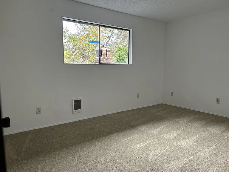 237 E Woodhill Ave #1 — Photo 13