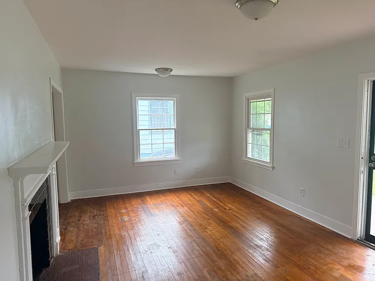 4912 Court I — Photo 7