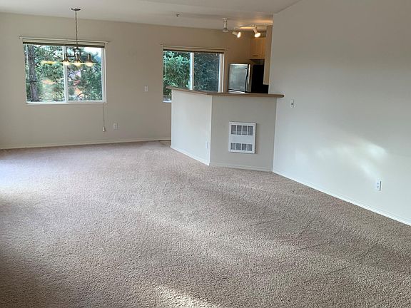 2nd image of 710 240th Way SE #301