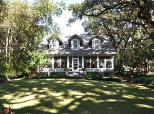 100 N Bayview St, Fairhope, AL 36532