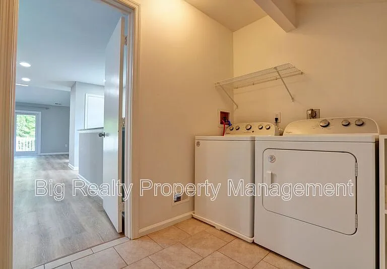 1732 Rosewood Ct — Photo 5