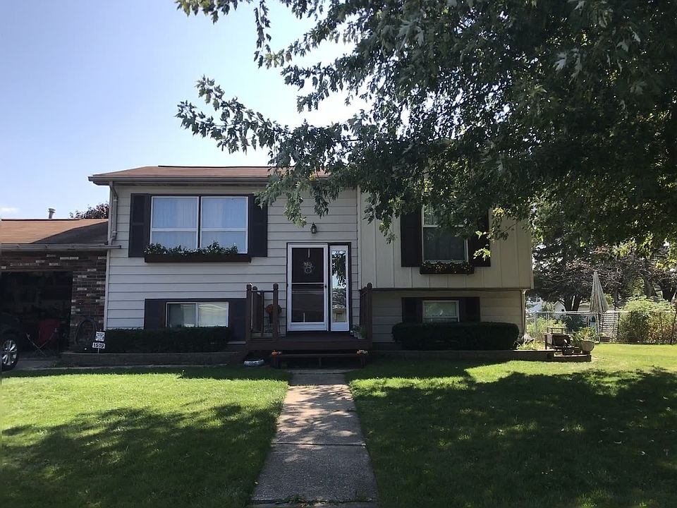 1st image of 1519 E 35th St