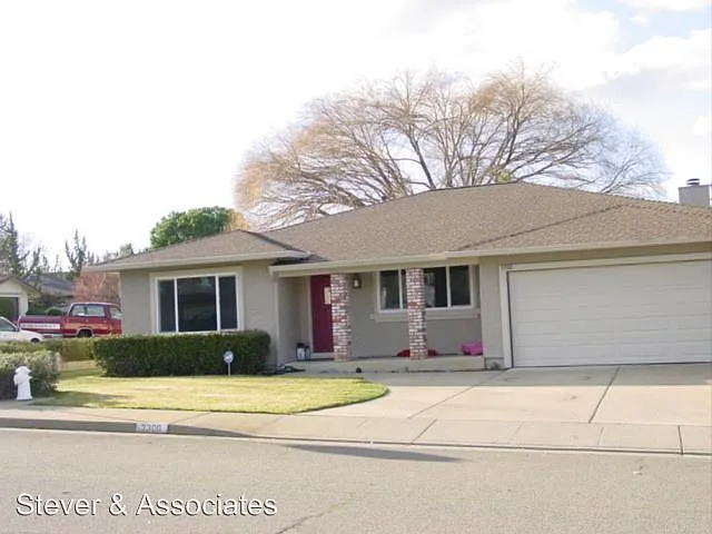 3300 Arroyo Dr photo 1