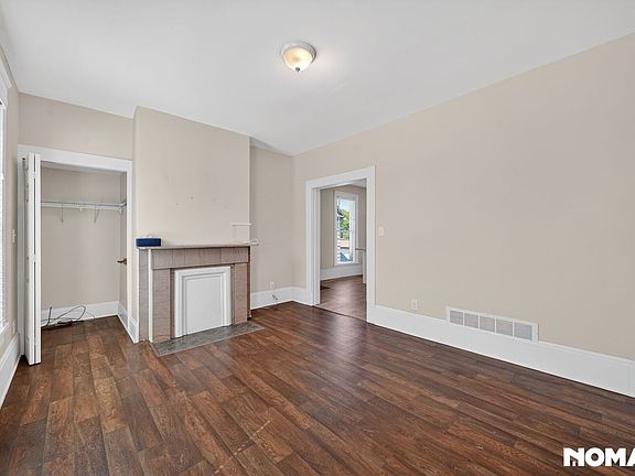 2nd image of 1855 W 58th St Unit 1