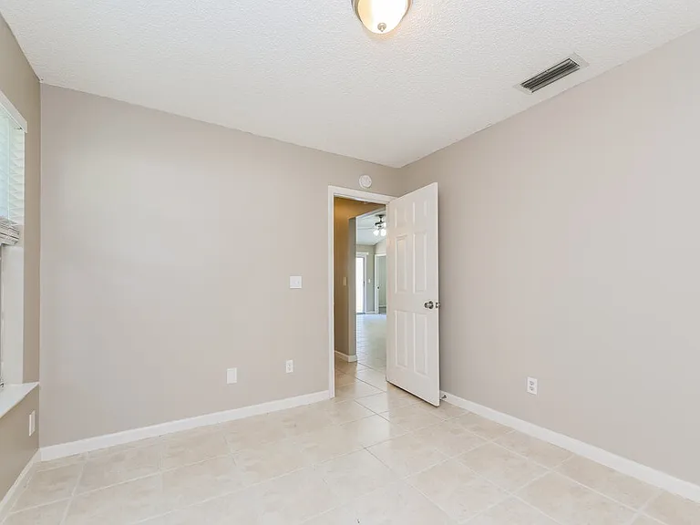 3815 Purcellville Ct — Photo 13