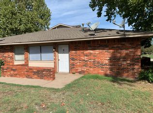 210 NW North St UNIT 6, Minco, OK 73059