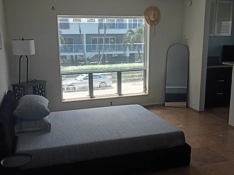 720 Briny Ave — Photo 14