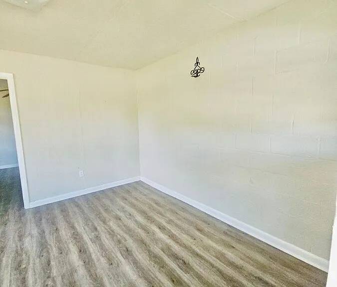 1105 Polk St — Photo 6