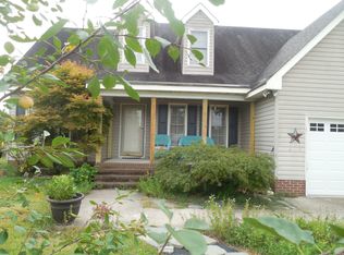 89 Fairfield Ln, Lillington, NC 27546