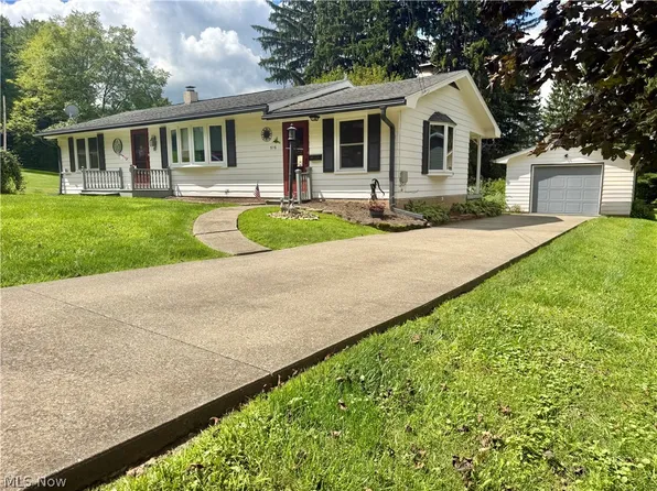 516 Queen St, Minerva, OH 44657