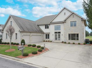 8405 Greenside Dr, Dublin, OH 43017