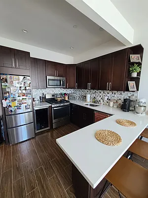 Rented by Bouklis Group | media 3
