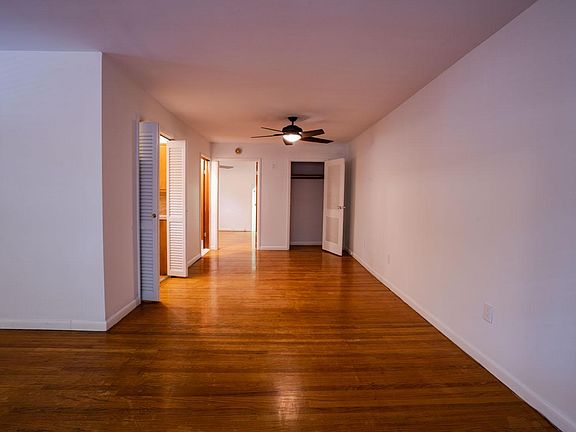 4th image of 2329 Spruce St Floor 1
