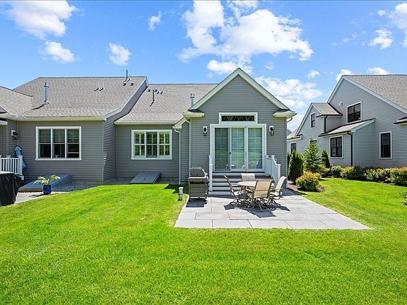 2nd image of 32 Hawk Ln #48