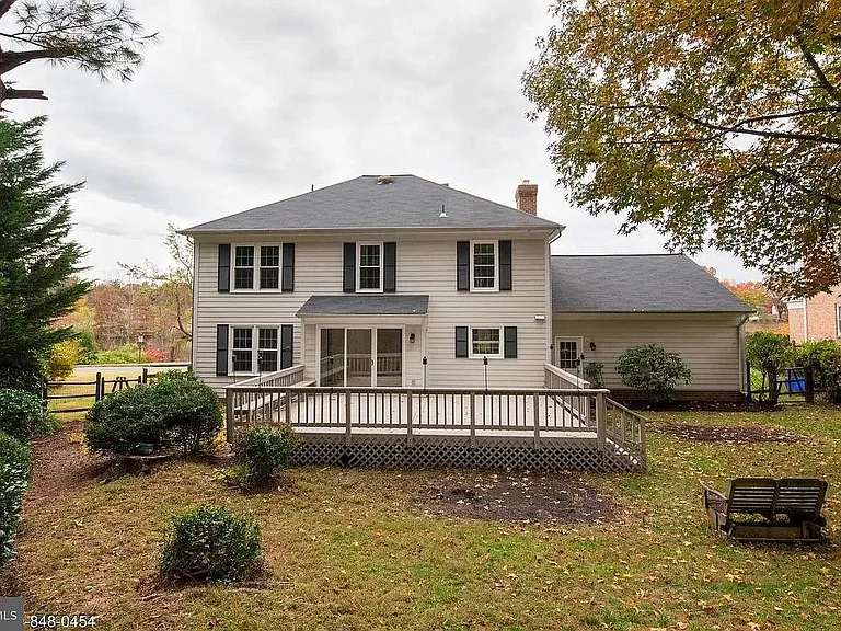 9721 Lookout Pl — Photo 2