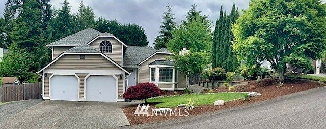 1st image of 10085 Ashley Dr NW