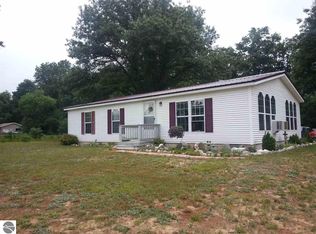 4442 Evergreen St, Brethren, MI 49619