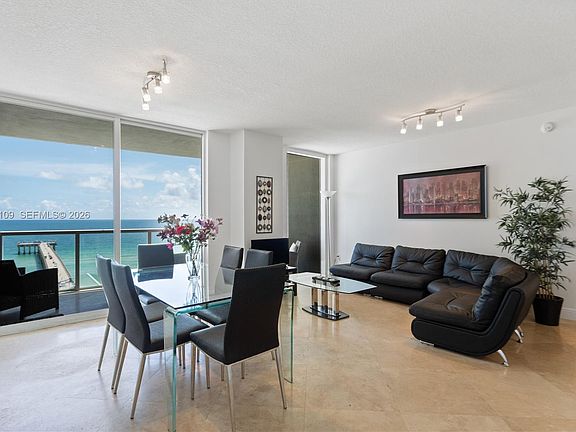 5th image of 16699 Collins Ave APT 702