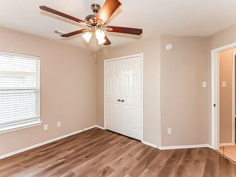7510 Braeberry Ct — Photo 14