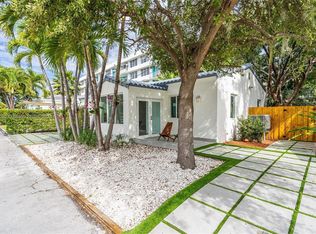 12 Farrey Ln, Miami Beach, FL 33139