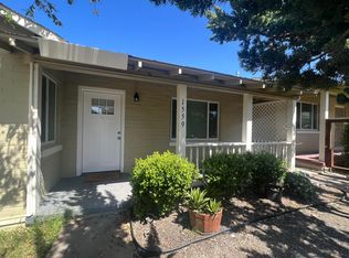 1559 Valley View Rd #4, Hollister, CA 95023