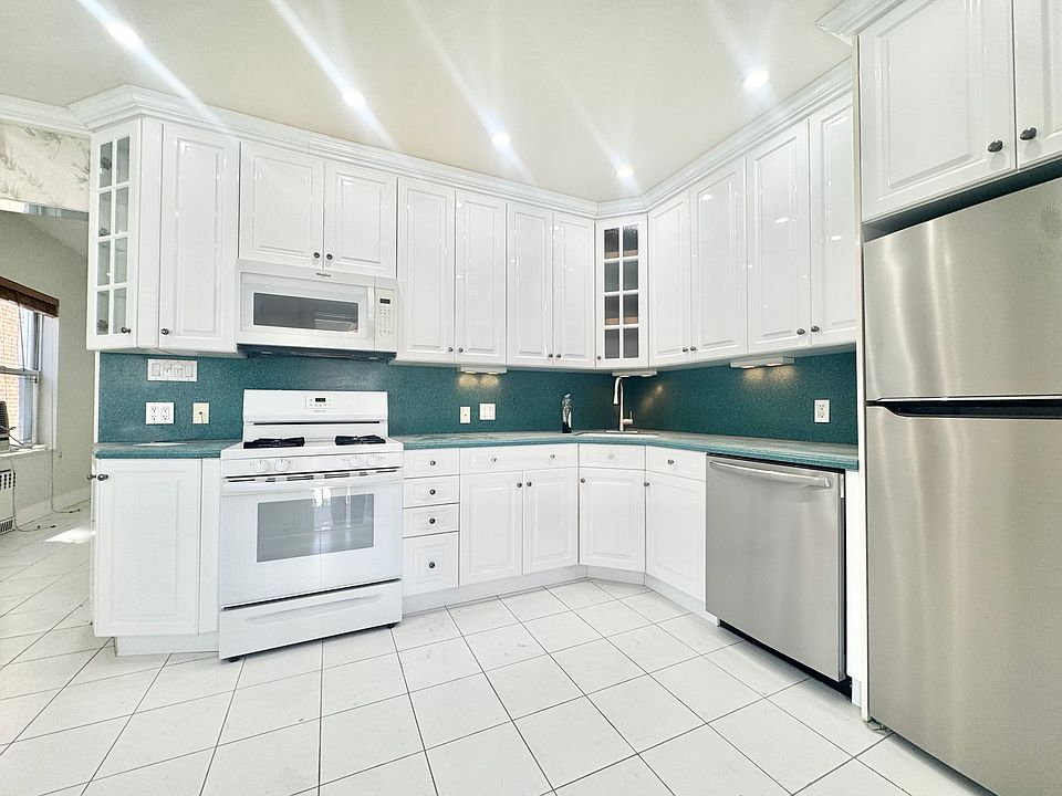 1st image of 1830 E 29th St #1