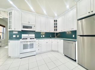 1830 E 29th St #1, Brooklyn, NY 11229