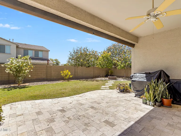 2827 E Muirfield St — Photo 38
